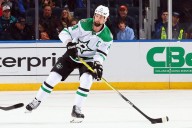 Stars captain Jamie Benn undergoes surgery to repair collapsed lung