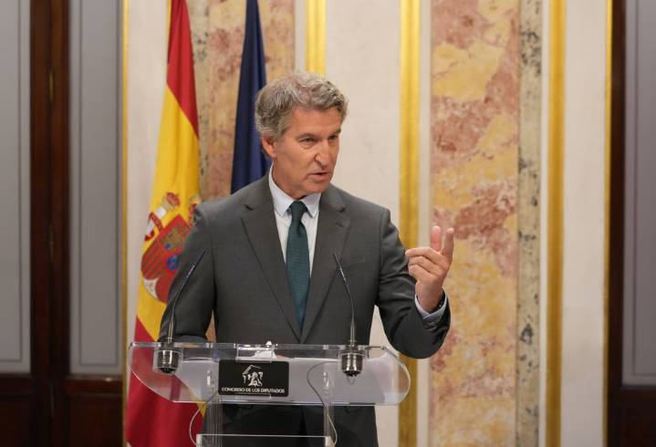 El PP acusa a Sánchez de buscar la reelección por «autodefensa»