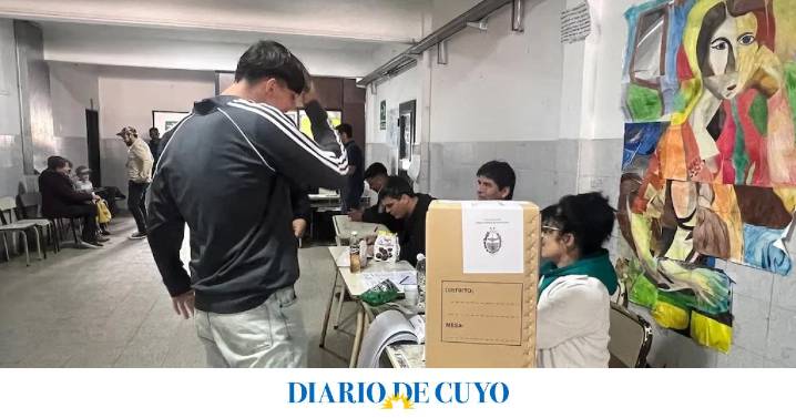 Expectativa en todo el país por los resultados de las elecciones en la provincia de Buenos Aires