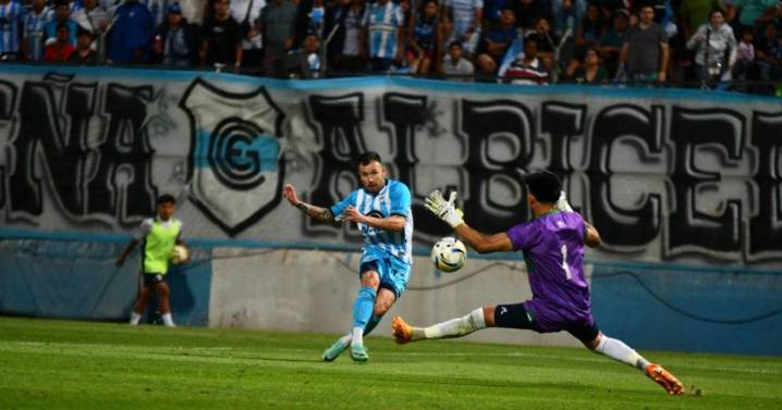 Gimnasia volvió a perder y se despidió de la lucha