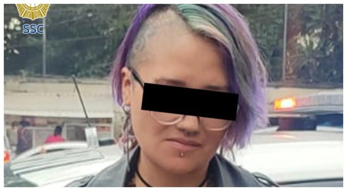 Detienen a mujer por agredir a policía de la SSC en intento de irrumpir en domicilio de su expareja