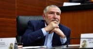 Adán Augusto López se defiende: Aclara pagos de impuestos y niega conflicto de interés