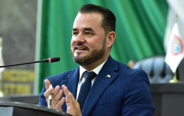 Propone Comisión crear día estatal del educador comunitario