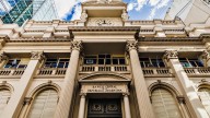 El Gobierno nacional culpó a un banco chino por la suba del dólar y defendió la intervención oficial