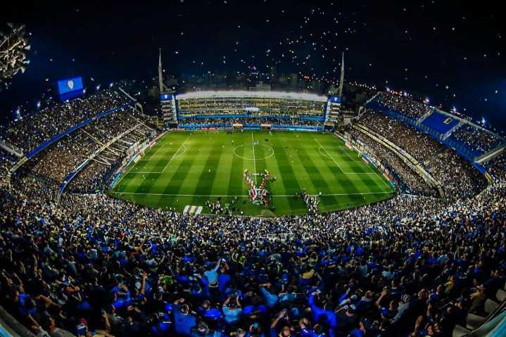 Boca anunció obras en La Bombonera y los hinchas explotaron: “compraron vidrios y…”