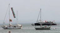 La flotilla no detiene su rumbo