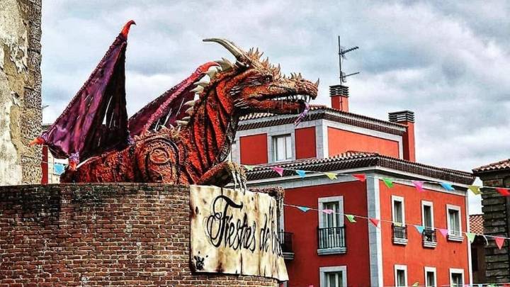 Cimadevilla y La Guía se engalanan para celebrar sus fiestas vecinales