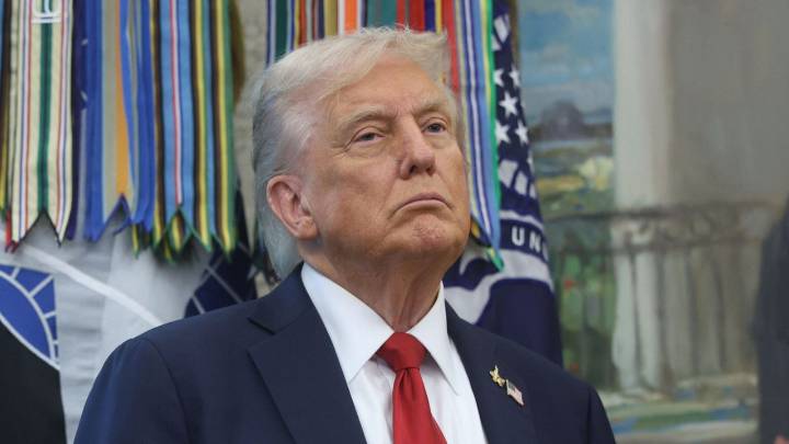 Trump anuncia que ordenó el envío de dos submarinos nucleares cerca de Rusia y que logró acuerdos con compañías farmacéuticas