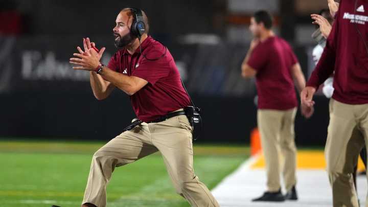 See photos of UMass vs Missouri football in Week 5