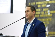 Villalobos impulsa estrategia para cuidar turismo y controlar perros callejeros en Creel