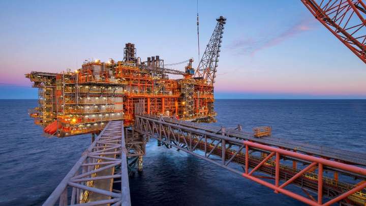 Environment Minister Murray Watt approves extending Woodside's controversial North West Shelf project to 2070 with 48 conditions