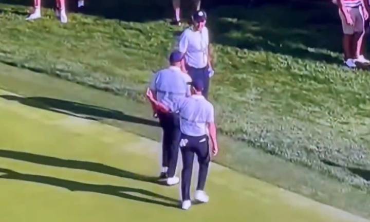 Ryder Cup: Rory McIlroy appears to 'flip off' rowdy USA fans