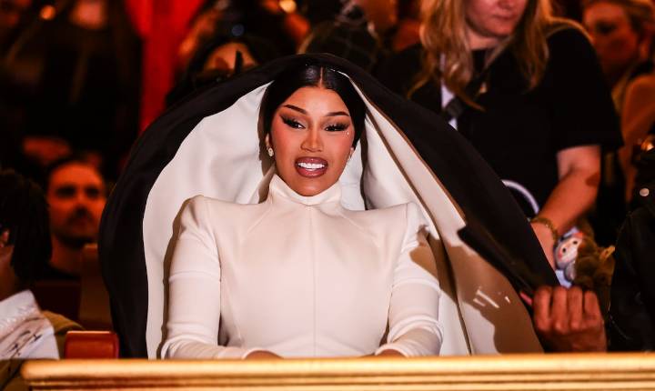 Un juez absuelve a Cardi B de una demanda de agresión contra ex guardia de seguridad