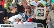 Un centenar de personas protestan contra Israel en el paso de La Vuelta por Salamanca