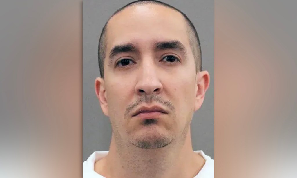 Texas teacher dies during sentencing hearing for wife's murder