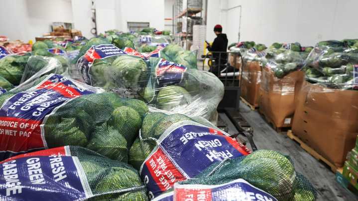 Smucker to help food bank spread its support to Wayne County residents