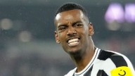 Liverpool cierra el fichaje de Isak por una cifra récord