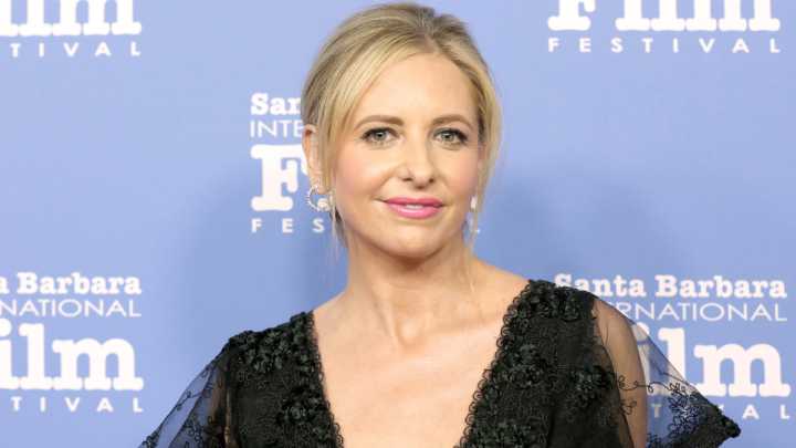 ¡Choker no! Las tendencias de los 90 que Sarah Michelle Gellar sí quiere rescatar