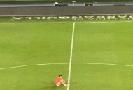 James, solo en la cancha vacía: la foto que encendió rumores sobre su futuro en la Selección