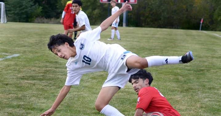 Photos: Plainfield South vs. Streator boys soccer