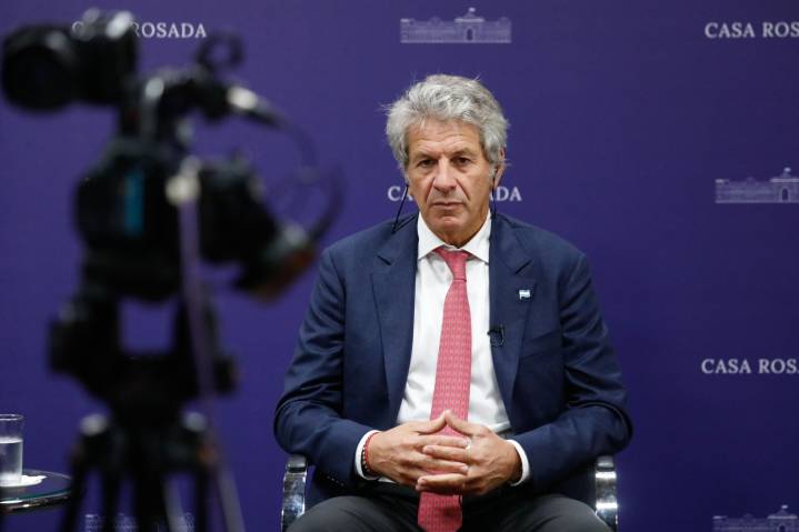 Pazo: “Me están puteando de a colores”