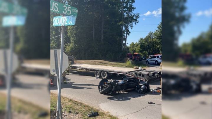 1 dead, 2 injured in Wayne County motorcycle crash