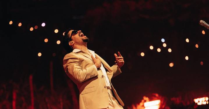 Concierto de Bad Bunny provoca alza récord en consumo de internet en la isla