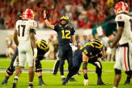 Ex-Michigan quarterback’s battle for playing time to continue at No. 22 Tennessee