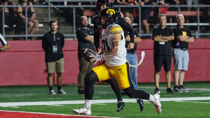 Video: Kaden Wetjen continues generating explosive plays on special teams