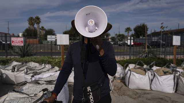 California Home Depot stores draw immigration agents out on raids