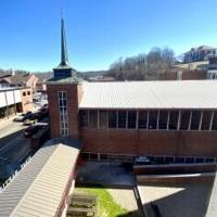 261 Broadway , Newport, TN 37821