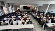 907 personas se examinan en Logroño para ser guardias civiles