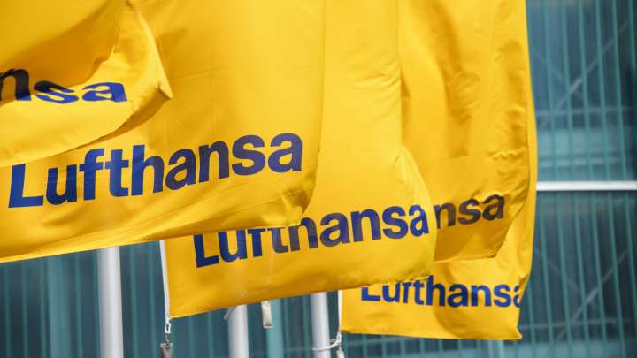 Lufthansa Airline Group Turns To AI And Cuts 4,000 Jobs In Major Shakeup