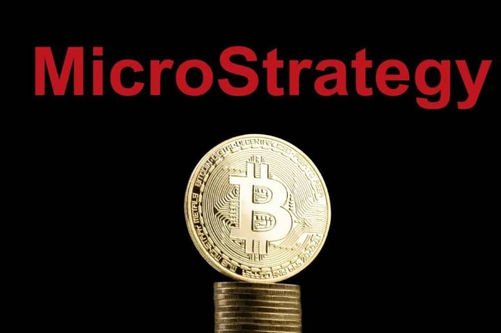 Bitcoin sube a 114.000 $ mientras Strategy Inc. (MSTR) amplía sus reservas a 640.000 BTC