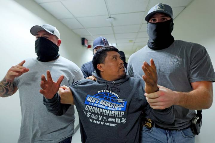 California bill that would mostly prohibit local, federal officers from concealing faces heads to governor’s desk