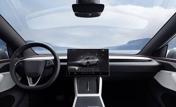 Tesla dice adiós a Grok y apuesta por IA china