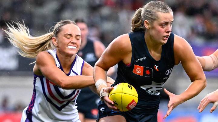 AFLW 2025: Fremantle’s finals hopes suffer a blow as Carlton clinch nine
