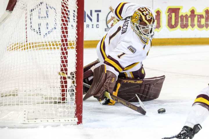 WCHA coaches are big fans of Gascon, mild on the Bulldogs