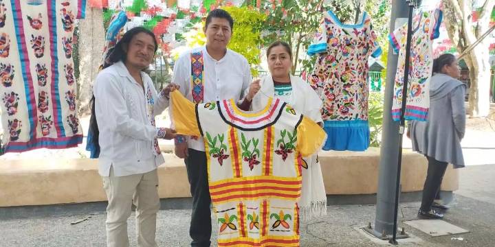 Celebran en Huautla el 2º Festival del Abuelo Mayor