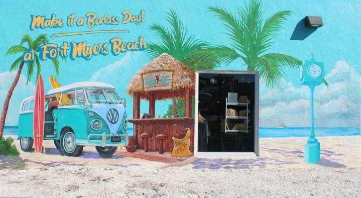 Bad Ass Coffee on Fort Myers Beach dedicates mural that pays homage to local landmark