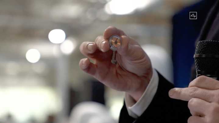 Elon Musk's Brain Chip Firm Neuralink Says Its 12 Patients Have Used Chips For 2,000 Days!