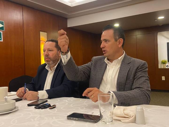 “Levanta la mano” alcalde de Chihuahua para el 2027; Mario Bonilla plantea reeditar alianza con PRI