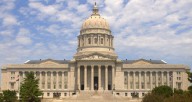 Missouri Gov. Kehoe signs Trump-backed plan to help GOP win another U.S. House seat