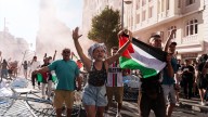 Última etapa de La Vuelta, en directo | La Vuelta suspende su última etapa tras los altercados por las protestas en Madrid