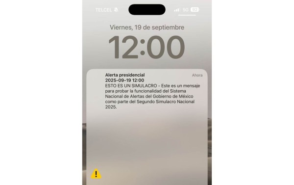 Estrenan en México alerta nacional vía celular durante simulacro