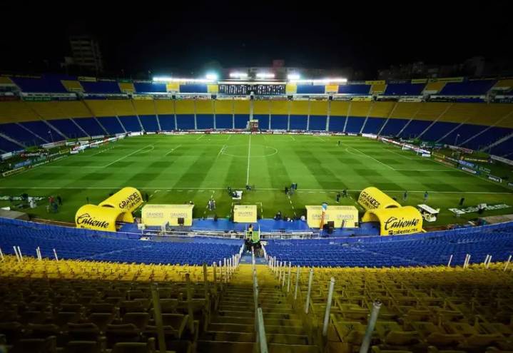 Reabren Estadio Ciudad de los Deportes para el América vs Chivas