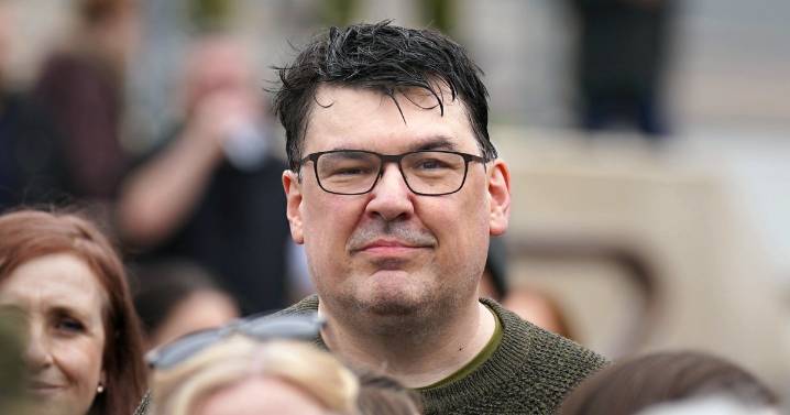 TV writer Graham Linehan's arrest over transgender X posts sparks free