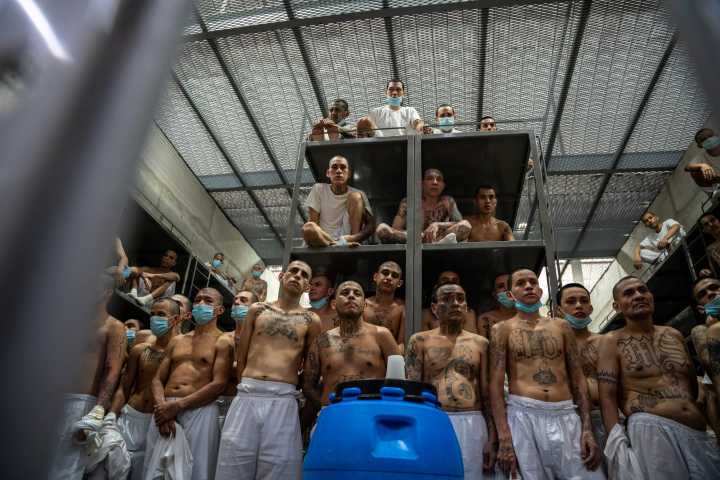 Gatecrashing One of El Salvador’s YouTuber Prison Safaris