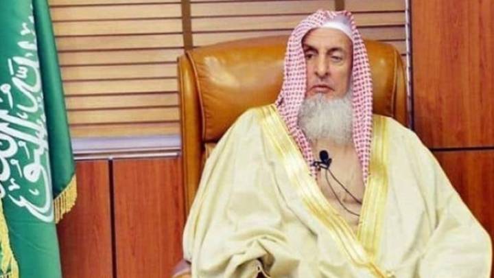 Grand Mufti Al-Asheikh, Who Shaped Saudi Islam for Two Decades, Dies