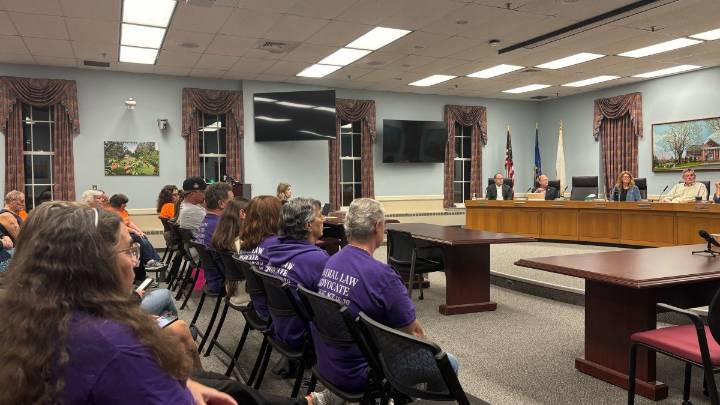 Animal control officer in Cheshire, Conn. to step down after investigation into facility conditions